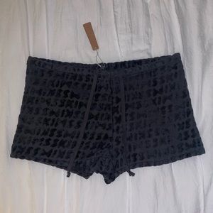 Skims Shorts Size Small
